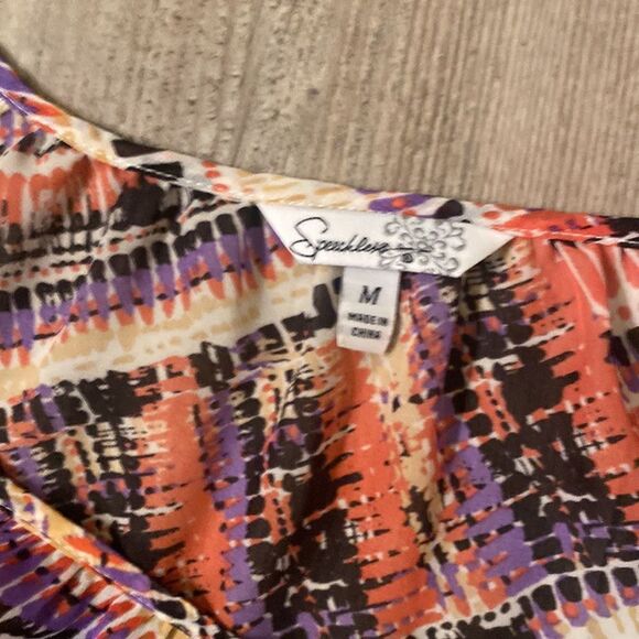 Speechless Sheer Top Size Medium - Picture 2 of 8